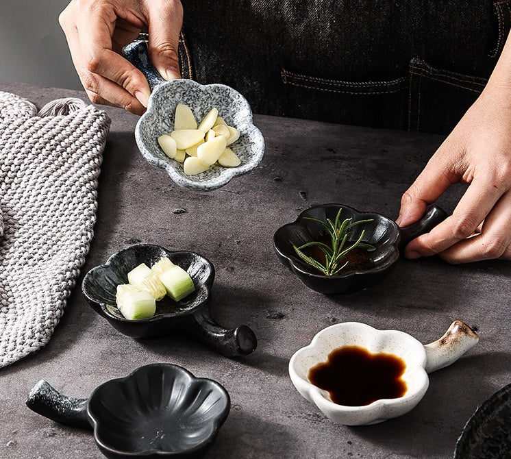 Japanese-style Household Ceramic Flavour Dish With Handle