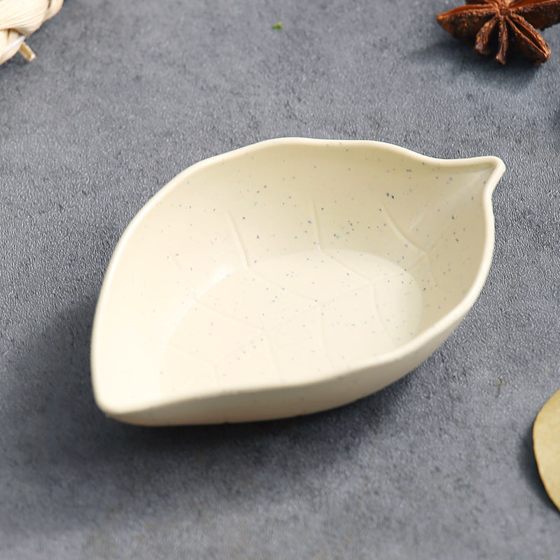 Japanese Love Plate Leaf Plum Small Seasoning Dish