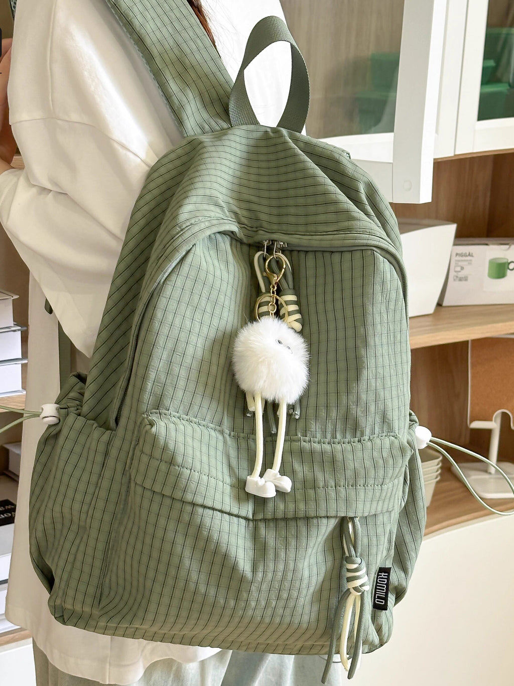 School bags, junior high school girls, high school students, ins niche, 2025 new high-value girls' backpacks, women's backpacks, shoulder bags