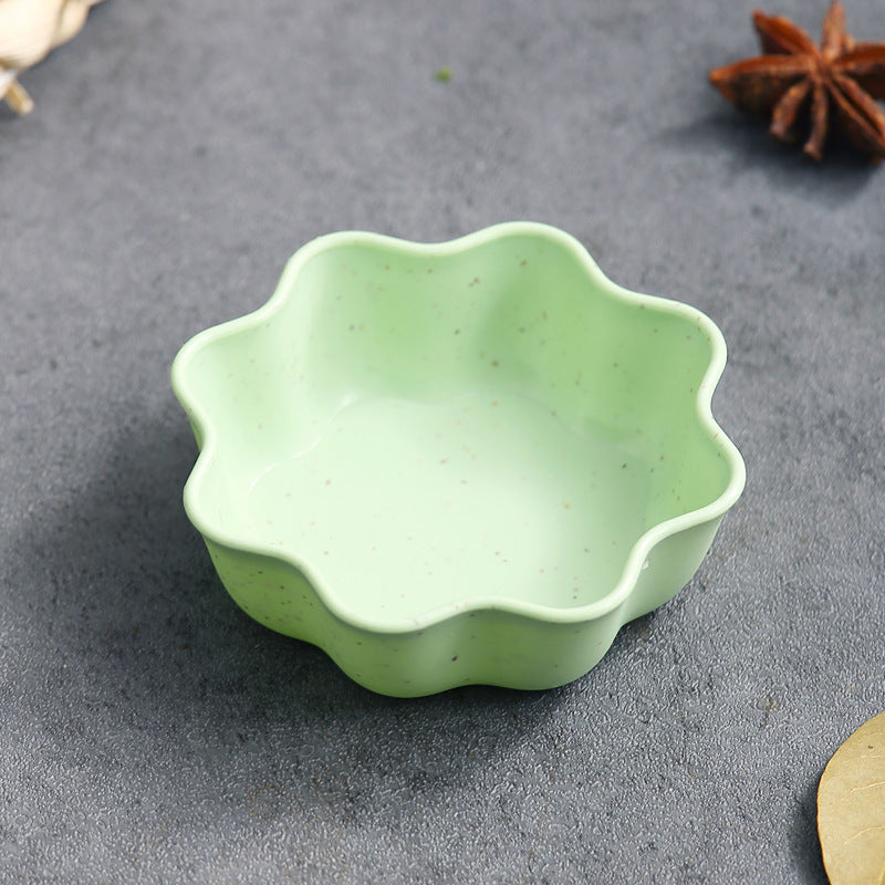 Japanese Love Plate Leaf Plum Small Seasoning Dish