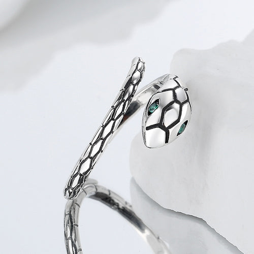 925 Sterling Silver Green Snake Eye Ring Can Be Worn By Men And Women